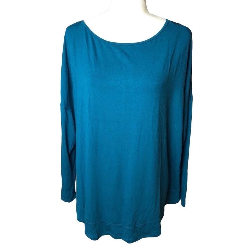 Easel Long Sleeve Top